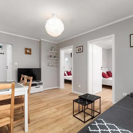 Gornoslaska 9/11 By Homeprime Apartment *